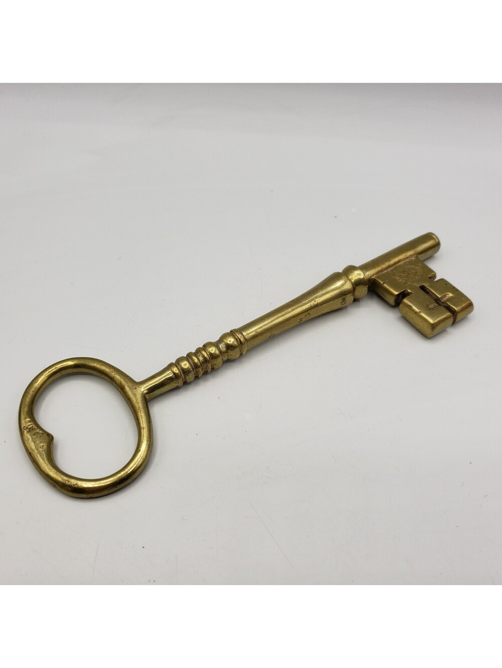 Williamsburg Restoration Brass Key 8.25" Decorative Home Decor Large Paperweight